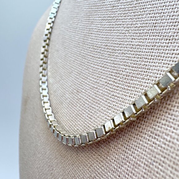 VTG Sterling Silver 925 Box Link Chain Necklace Lobster Clasp Size 17.5" Length - Picture 2 of 10